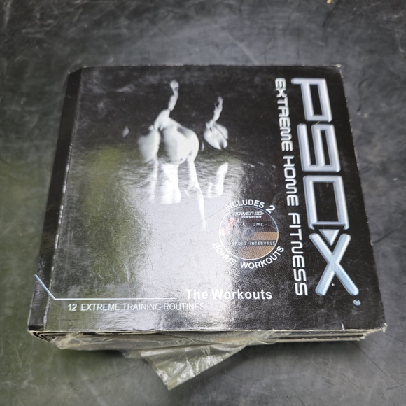 P90X Extreme Home Fitness with Tony Horton 12 DVD Set Training Routines. - Picture 2 of 12